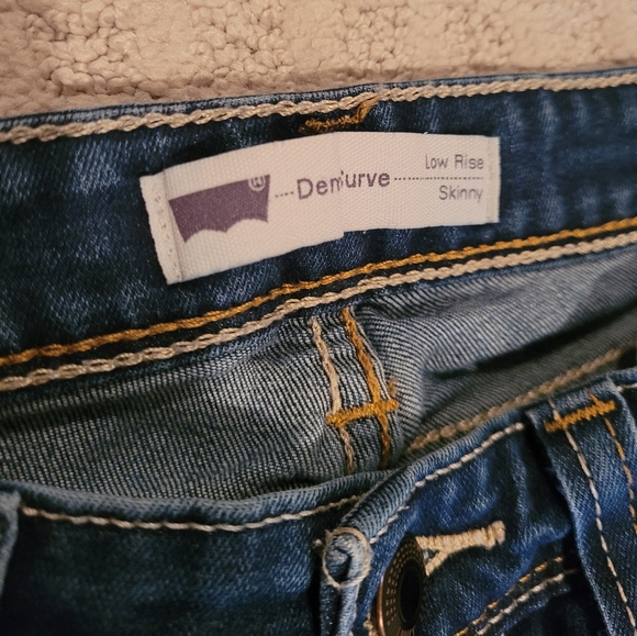 Levi's jeans - Picture 4 of 6